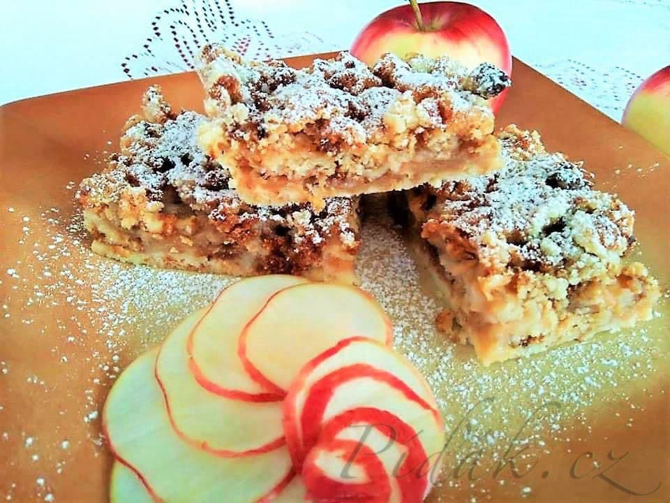 1. obrázek Sypaný jablečný koláč se strouhaným perníkem podle paní Jany 
