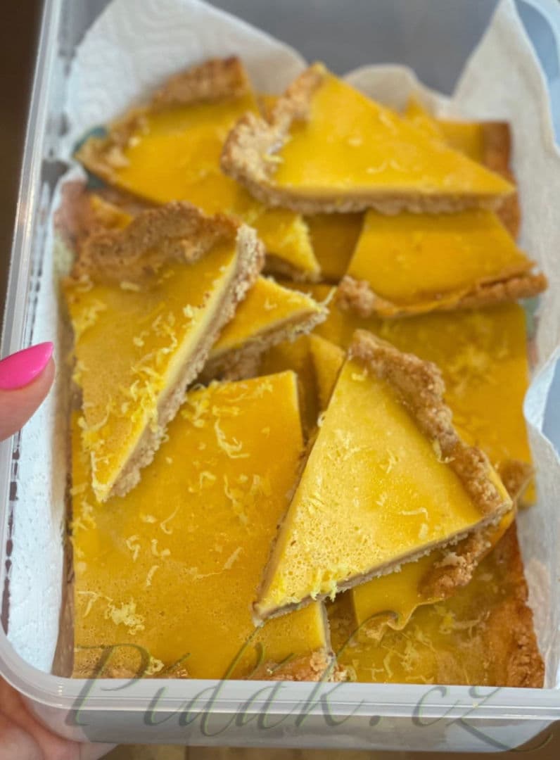 1. obrázek Citronový keto koláč - nízkosacharidový