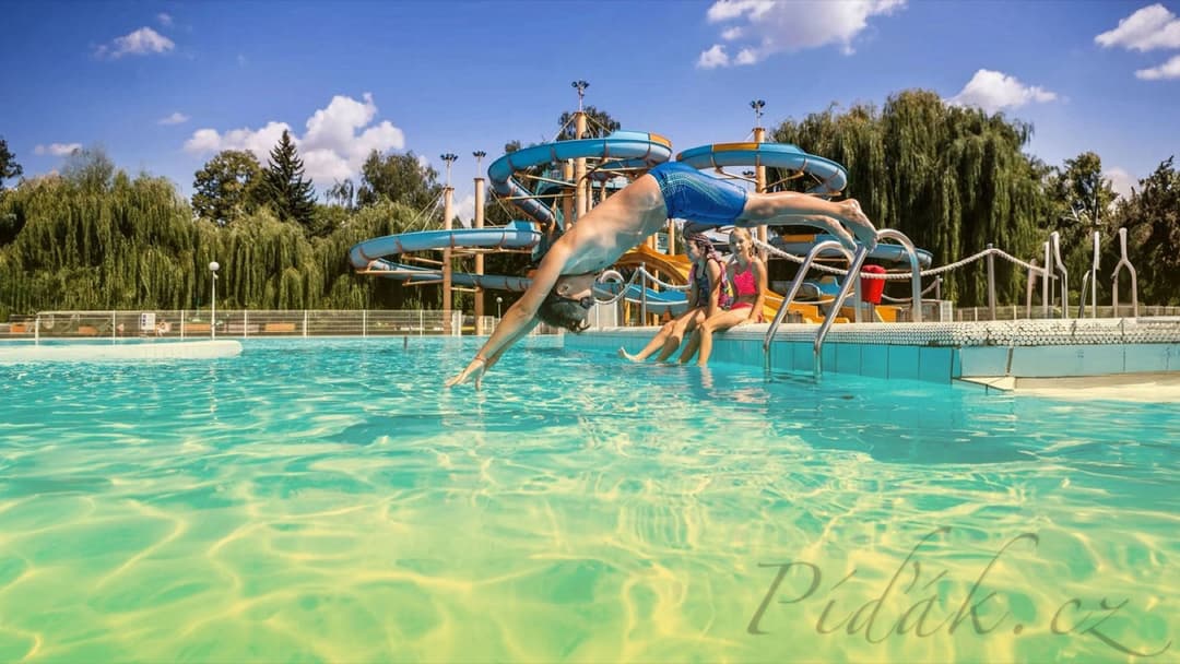 1. obrázek Aquacentrum a koupaliště Cihelna Pardubice