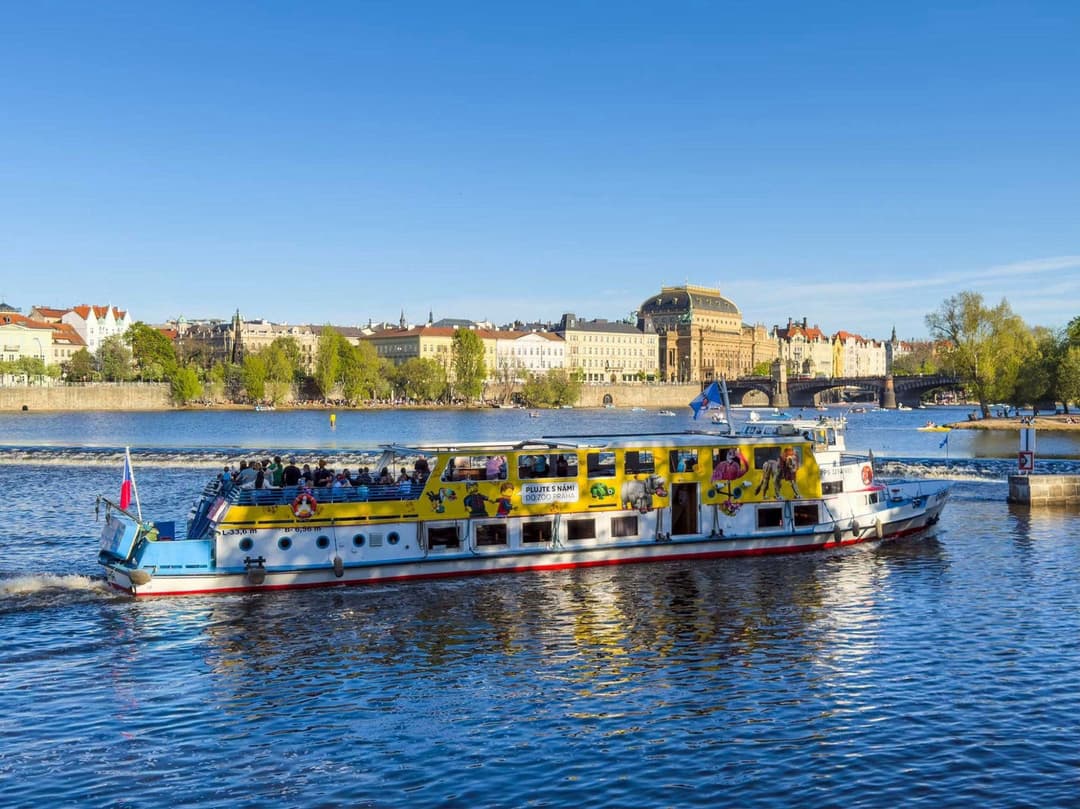 1. obrázek Pražská paroplavební společnost – plavby po Vltavě