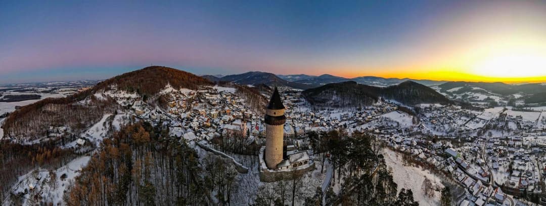 1. obrázek Hrad Štramberk - věž Trúba