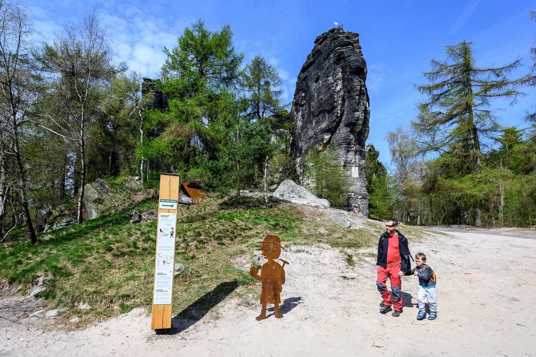 1. obrázek Tiské stěny