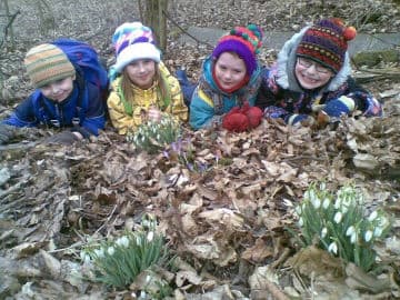 2. obrázek Furt venku lesní mateřská školka