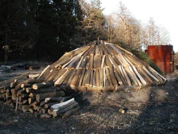 2. obrázek Skanzen výroby dřevěného uhlí- Kladno