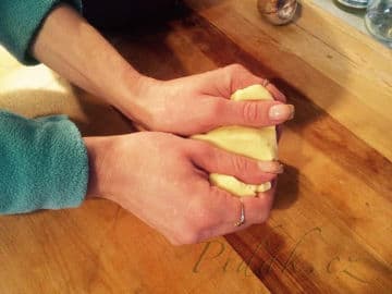 7. obrázek Domácí máslo - v obchodě nekupuji