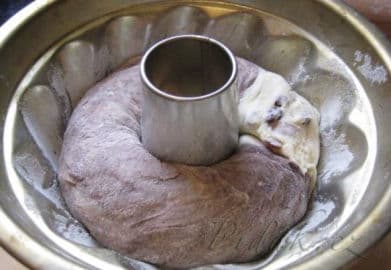 9. obrázek Kakaovo-vanilková bábovka z kysnutého cesta