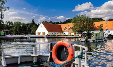 2. obrázek Baťův kanál - výletní plavby