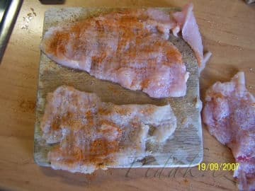 2. obrázek Gratinované kuřecí plátky se smetanosýrovou zeleninou