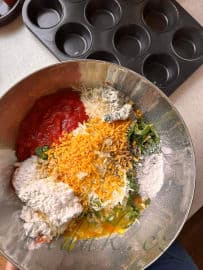 3. obrázek Slané muffiny s čedarem