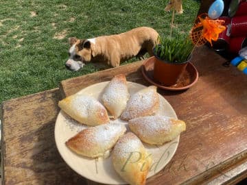 Obrázek Kynuté  taštičky s mascarpone a jahodami 