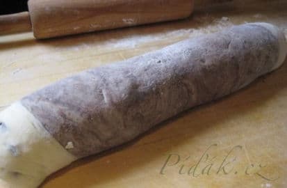 8. obrázek Kakaovo-vanilková bábovka z kysnutého cesta