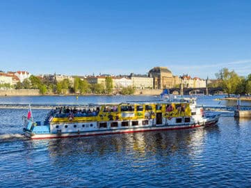Pražská paroplavební společnost – plavby po Vltavě