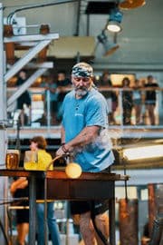 Sklárna Harrachov – prohlídky huti a muzeum skla