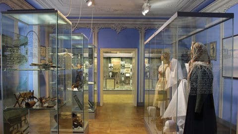 3. obrázek Žerotínský zámek Nový Jičín – muzeum klobouků