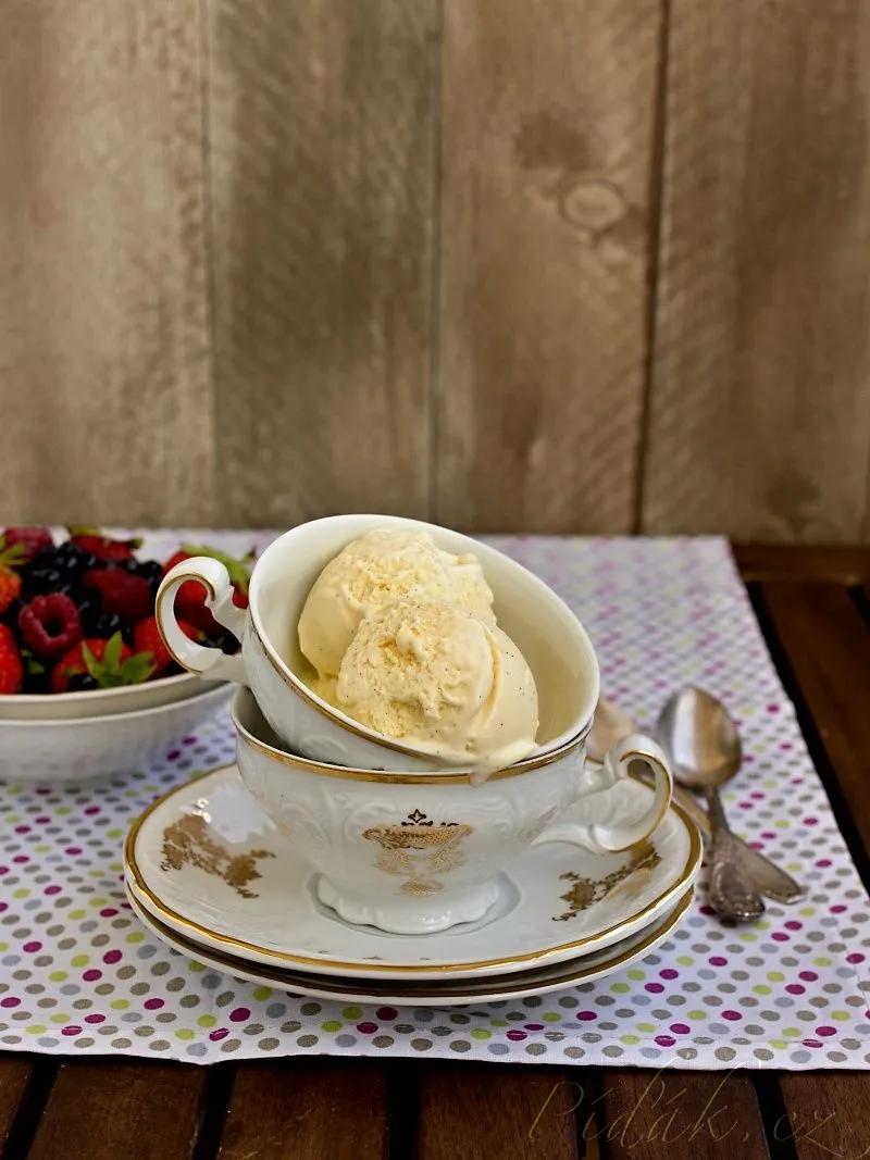 1. obrázek Vanilková zmrzlina
