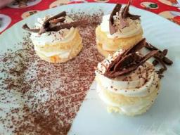 Kokosové mini dortíky s Mascarpone podle paní Jany 