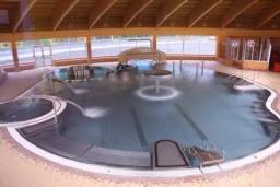 3. obrázek Krytý bazén, koupaliště a zimní stadion - Valašské Meziříčí