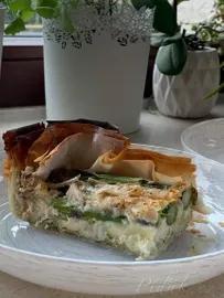 Obrázek Slaný koláč z filo těsta s kuřecím masem 