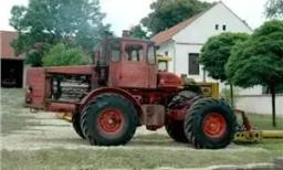 2. obrázek  Muzeum traktorů a zemědělské techniky- Chotouň