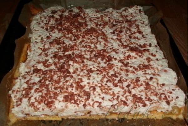 1. obrázek Jablečné řezy s kokosem a smetanou 1. obrázek Jablečné řezy s kokosem a smetanou