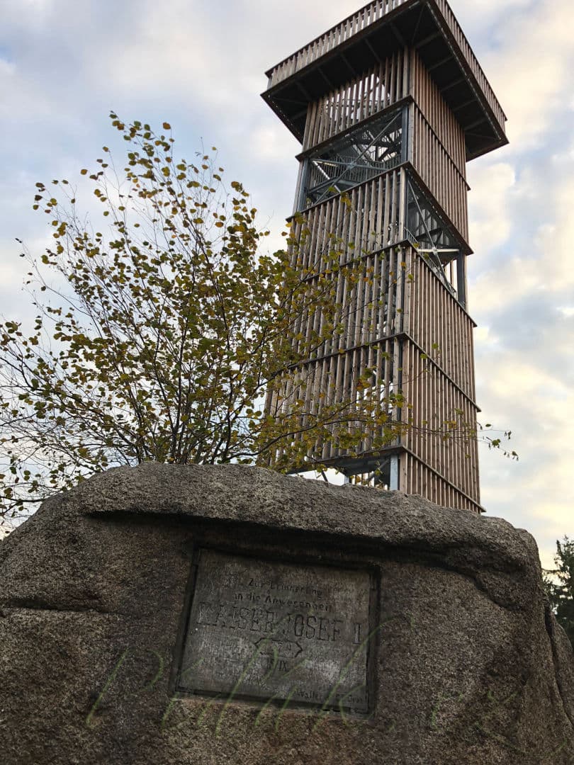 1. obrázek Rozhledna Císařský kámen 1. obrázek Rozhledna Císařský kámen