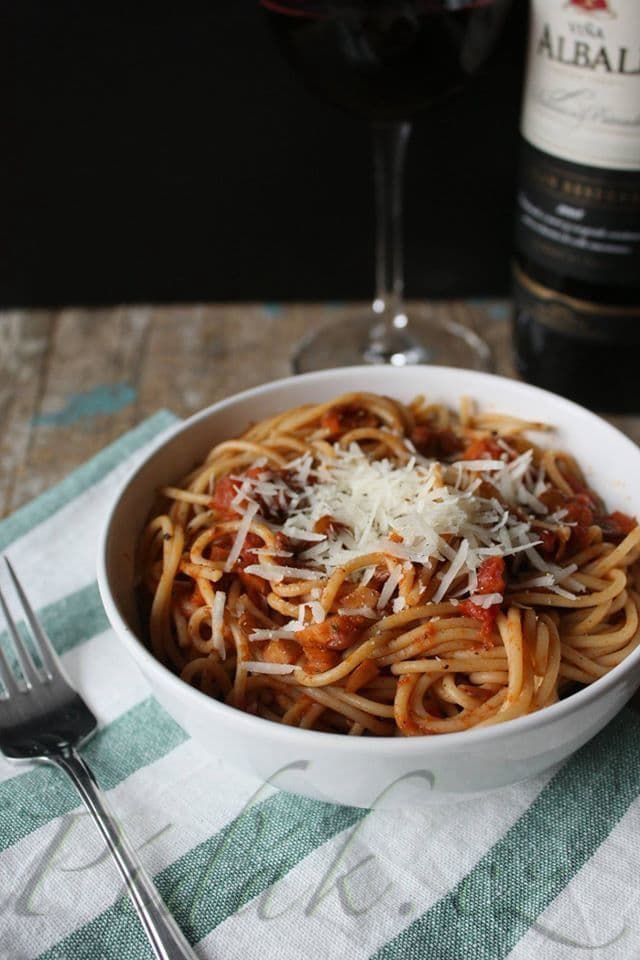 1. obrázek Čočkové ragú Bolognese 1. obrázek Čočkové ragú Bolognese