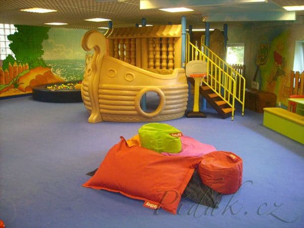 1. obrázek Dětský koutek OC Nový Smíchov- Praha 1. obrázek Dětský koutek OC Nový Smíchov- Praha