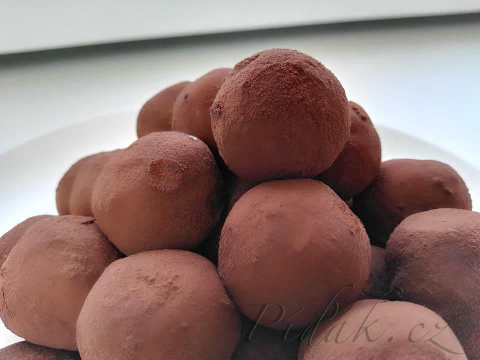 1. obrázek Nepečené tiramisu kuličky - naprosto vynikající 1. obrázek Nepečené tiramisu kuličky - naprosto vynikající