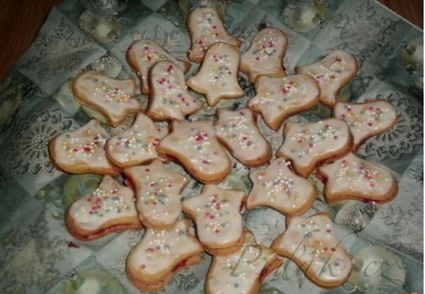 1. obrázek Zvonečky s rumovou polevou 1. obrázek Zvonečky s rumovou polevou