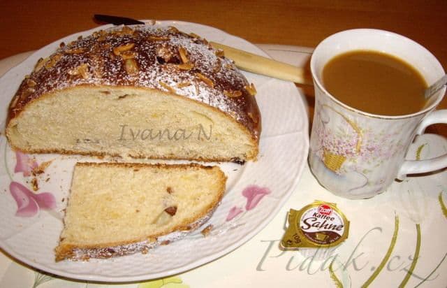 1. obrázek Mazanec 1. obrázek Mazanec