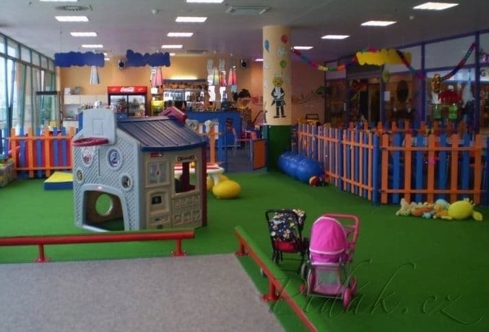 1. obrázek Človíčkov- herna- Tábor 1. obrázek Človíčkov- herna- Tábor