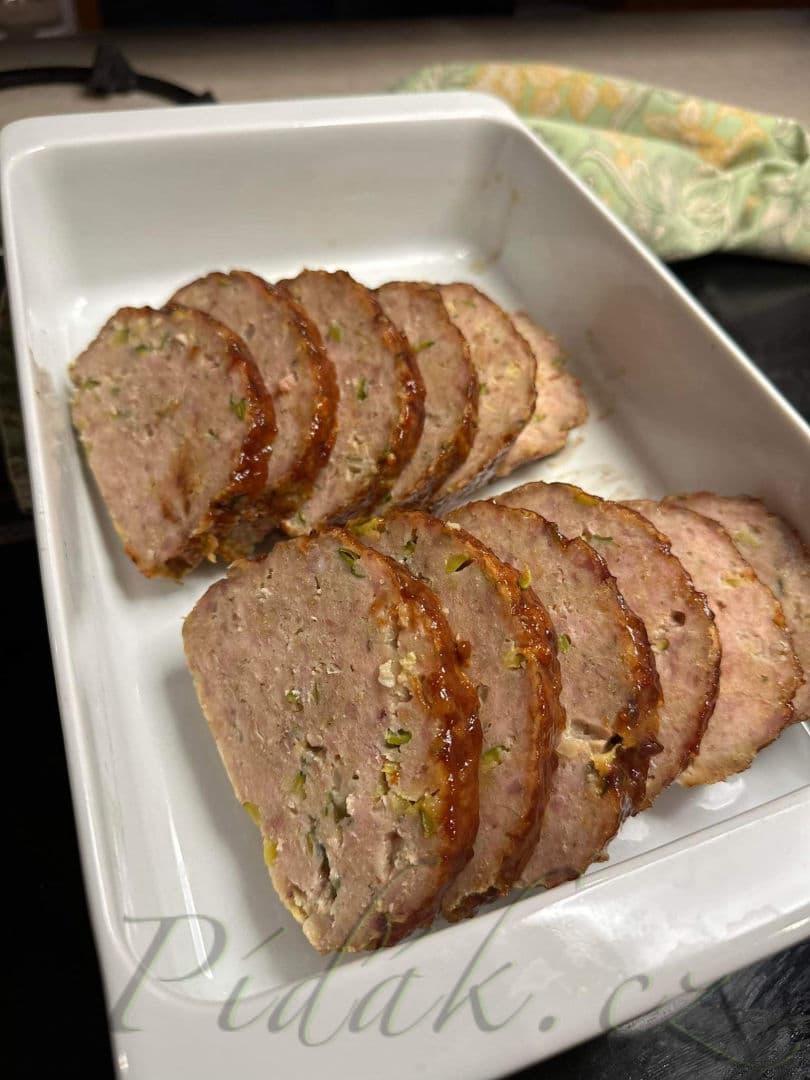 1. obrázek Krůtí sekaná s cuketou 1. obrázek Krůtí sekaná s cuketou