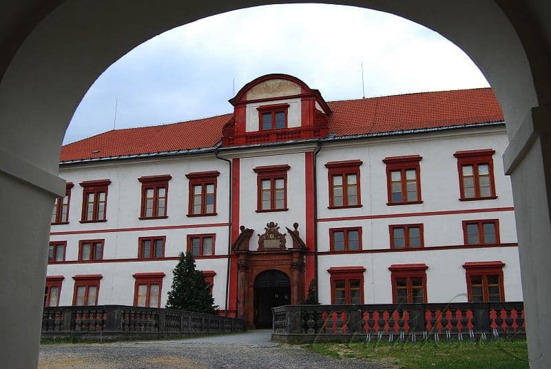 1. obrázek Zámek Zákupy 1. obrázek Zámek Zákupy