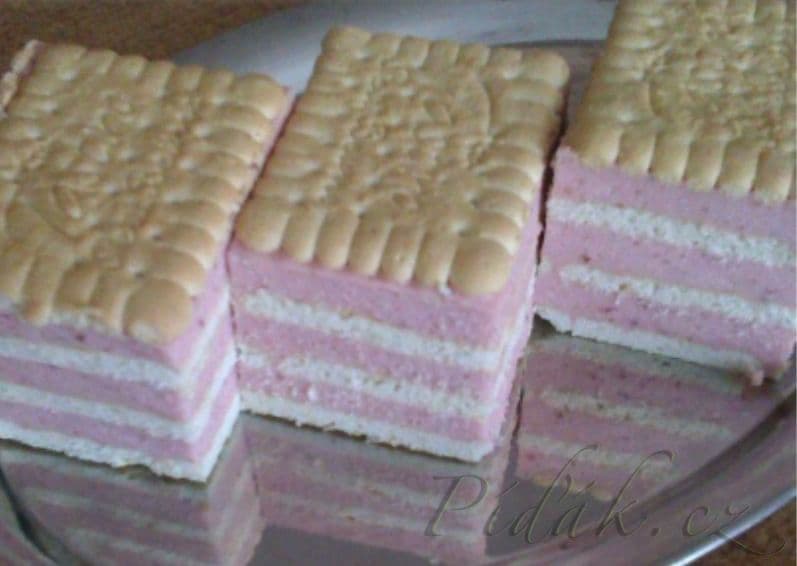 1. obrázek Jahodový nepečený zákusok 1. obrázek Jahodový nepečený zákusok