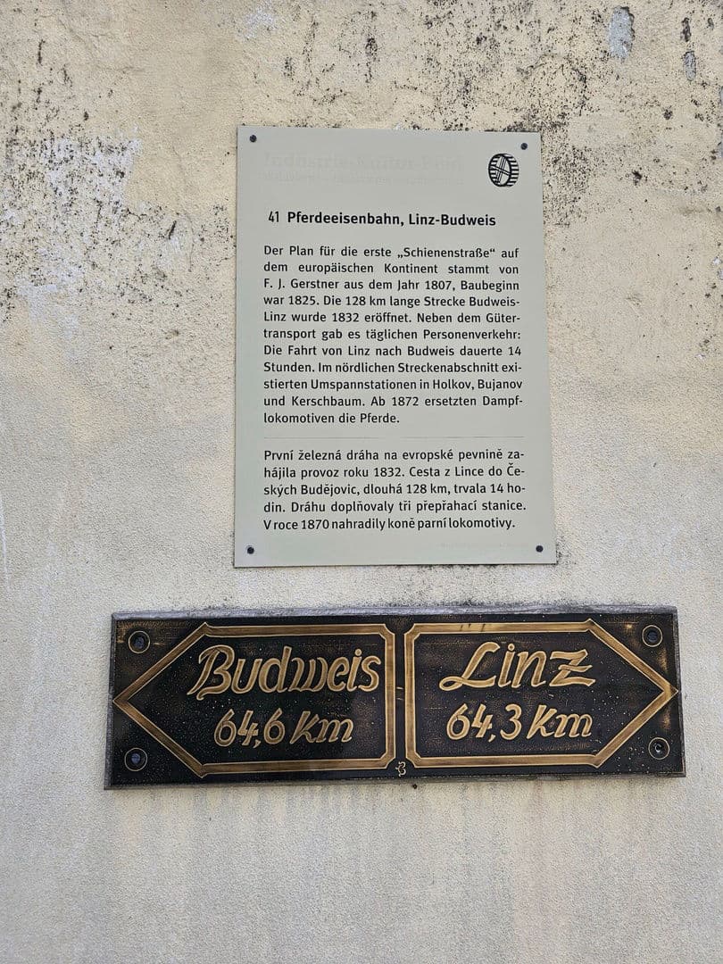 1. obrázek Koněspřežka Kerschbaum – muzeum první železnice na kontinentu, Rakousko 1. obrázek Koněspřežka Kerschbaum – muzeum první železnice na kontinentu, Rakousko