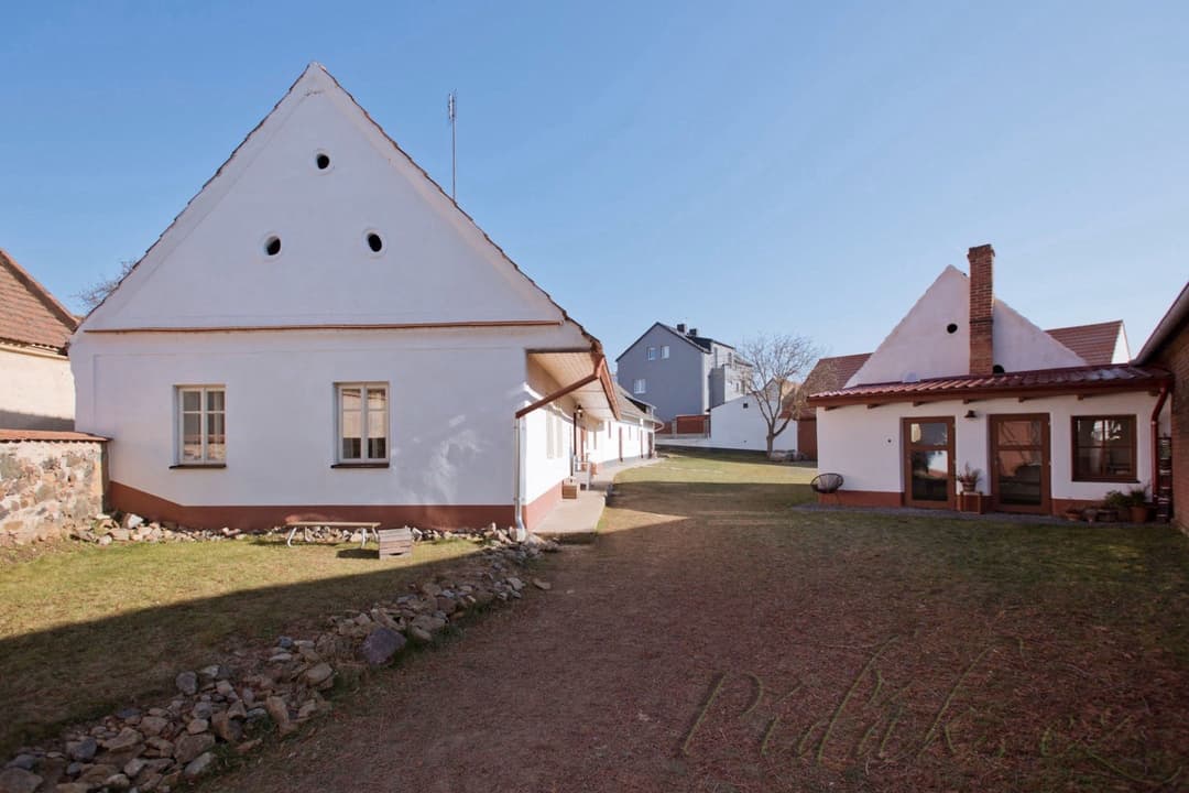 1. obrázek Školka Na Dvorku 1. obrázek Školka Na Dvorku