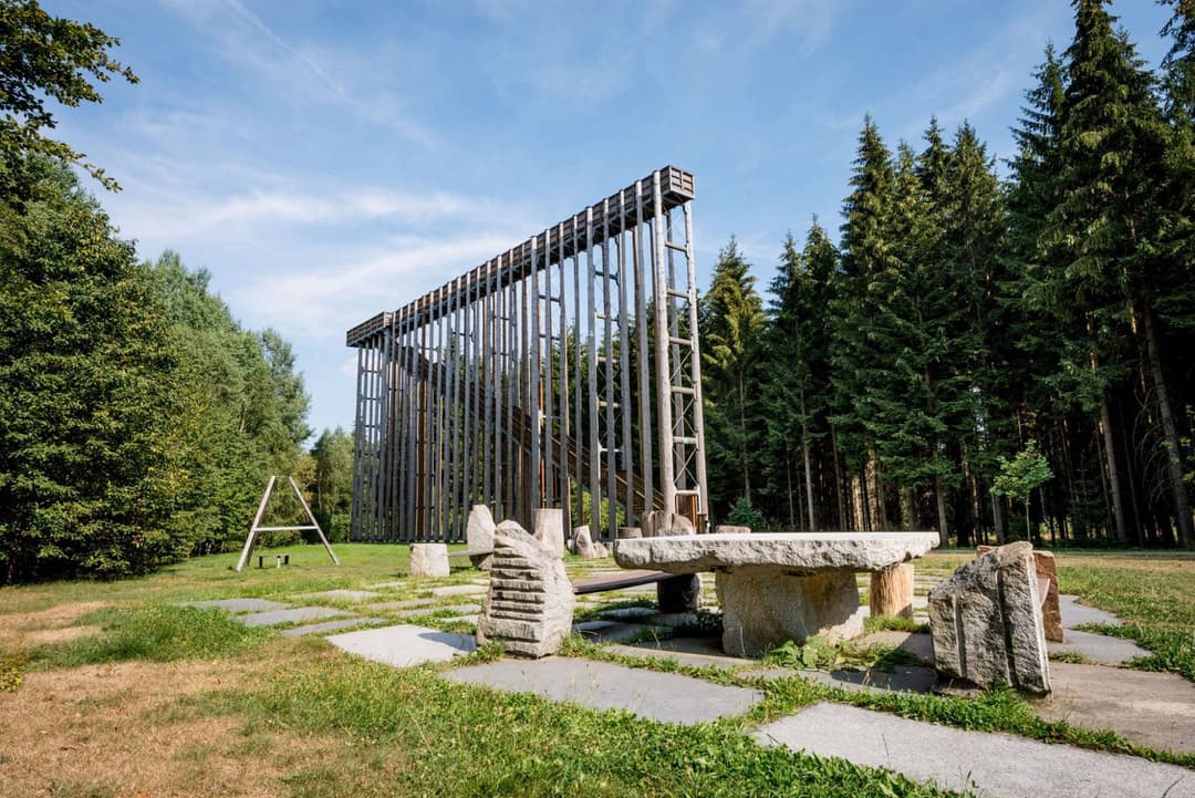 1. obrázek Podvodní říše Schrems – Naturpark Hochmoor UnterWasserReich, Rakousko 1. obrázek Podvodní říše Schrems – Naturpark Hochmoor UnterWasserReich, Rakousko
