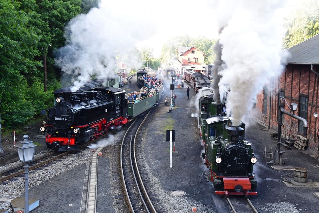 1. obrázek Žitavská úzkokolejka – Zittauer Schmalspurbahn, parní dráha do Žitavských hor, Německo 1. obrázek Žitavská úzkokolejka – Zittauer Schmalspurbahn, parní dráha do Žitavských hor, Německo