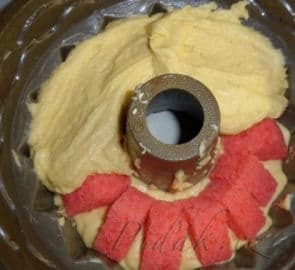 8. obrázek Srdíčková bábovka 8. obrázek Srdíčková bábovka