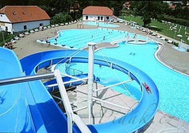 3. obrázek Koupaliště Hluboká nad Vltavou 3. obrázek Koupaliště Hluboká nad Vltavou