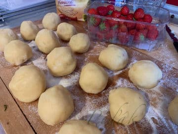 7. obrázek Ovocné knedlíky z odpalovaného těsta 7. obrázek Ovocné knedlíky z odpalovaného těsta