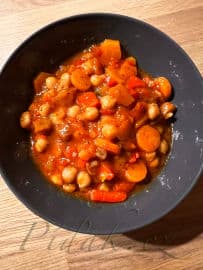 2. obrázek Cizrna s mrkví, lilkem a rajčaty 2. obrázek Cizrna s mrkví, lilkem a rajčaty