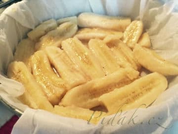 3. obrázek Obrácený banánový koláč by Romča 3. obrázek Obrácený banánový koláč by Romča