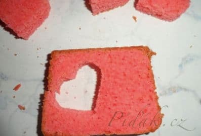 4. obrázek Srdíčková bábovka 4. obrázek Srdíčková bábovka