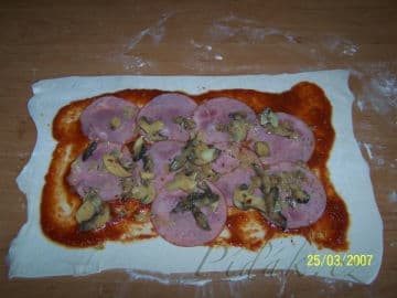 6. obrázek Pizza závin 6. obrázek Pizza závin