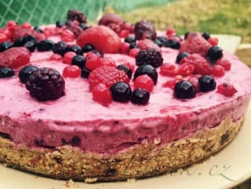 2. obrázek Raw dort s lesním ovocem by Romča 2. obrázek Raw dort s lesním ovocem by Romča