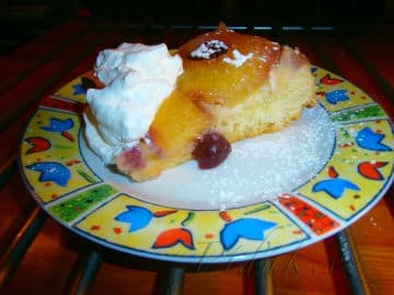 2. obrázek Obrácený koláč s ananasem a višněmi 2. obrázek Obrácený koláč s ananasem a višněmi