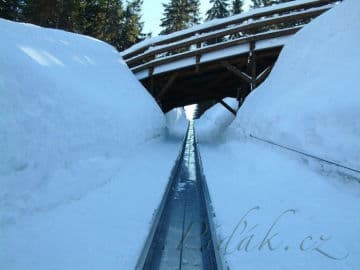 6. obrázek Bobová dráha - HappyWorld - Harachov 6. obrázek Bobová dráha - HappyWorld - Harachov