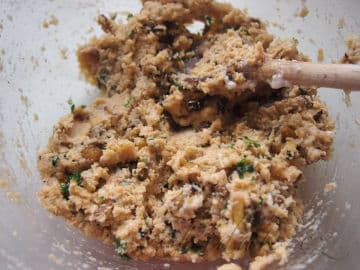 3. obrázek Polévka s houbovým svítkem - Bavorsko 3. obrázek Polévka s houbovým svítkem - Bavorsko