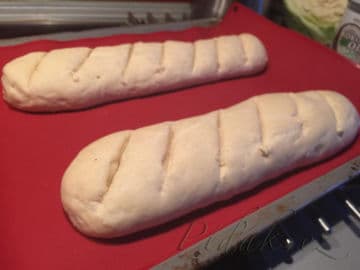 2. obrázek Domácí bagetky z bílé mouky by Romča 2. obrázek Domácí bagetky z bílé mouky by Romča